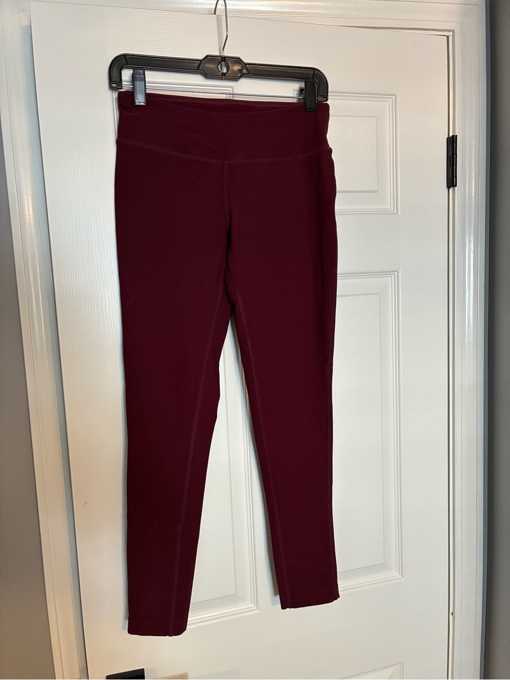 Mondetta Burgundy Leggings